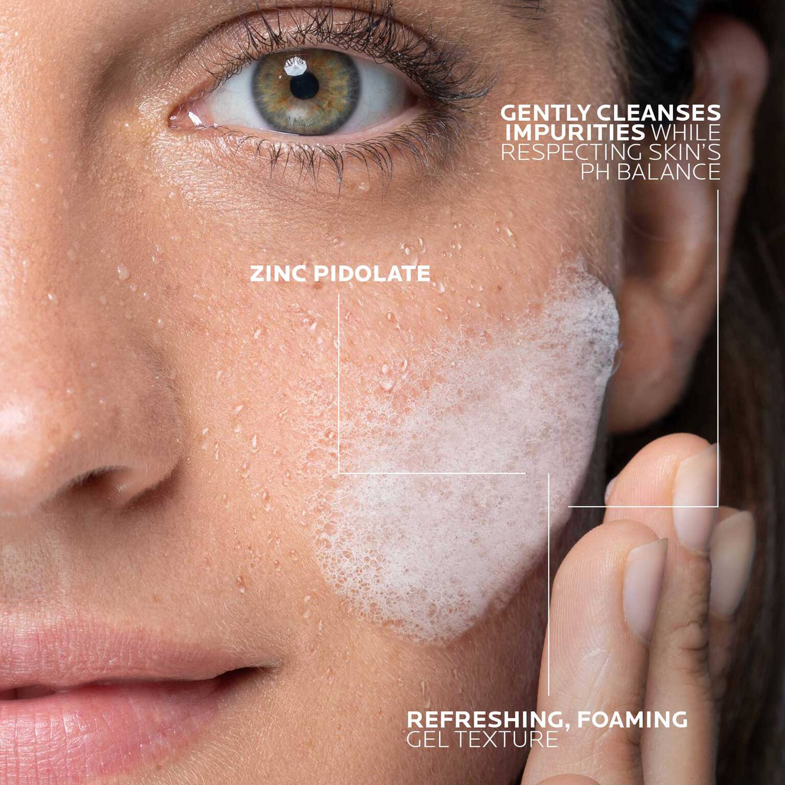 effaclar-gel-facial-wash-for-oily-skin-m8 LaRochePosay-Product-Effaclar-Effaclar-Foaming-Gel-400ml-3337872411991-texture-REV.jpg